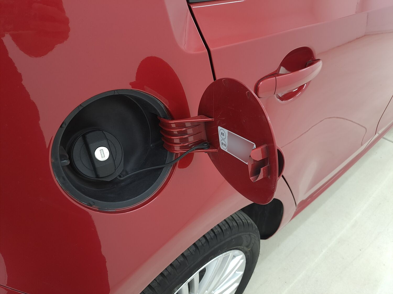 Volkswagen Up — photo 19