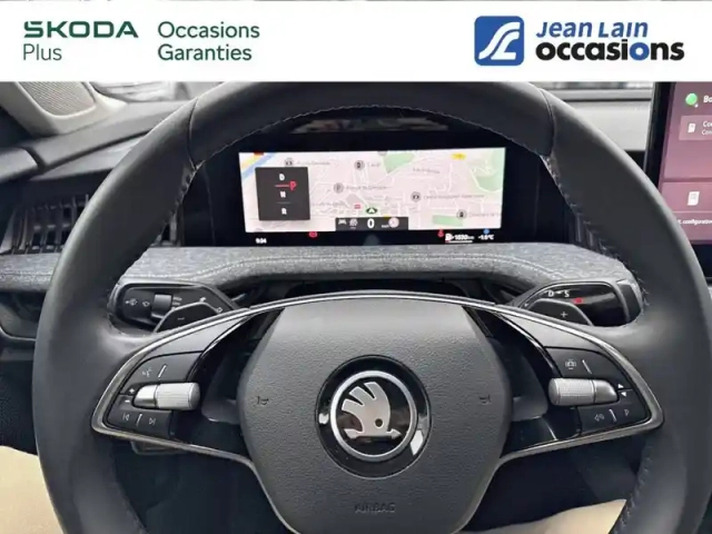 Skoda Superb berline 2.0 tdi 150 ch scr dsg7 — photo 20