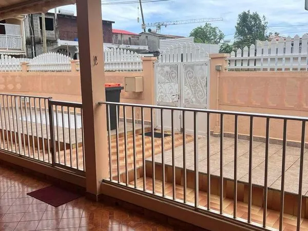 À louer - Maison F2 tout confort - Les Abymes