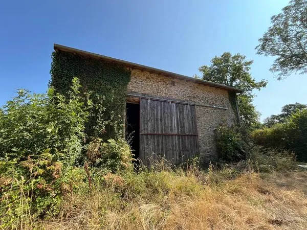 Grange 1 pièce 120 m²