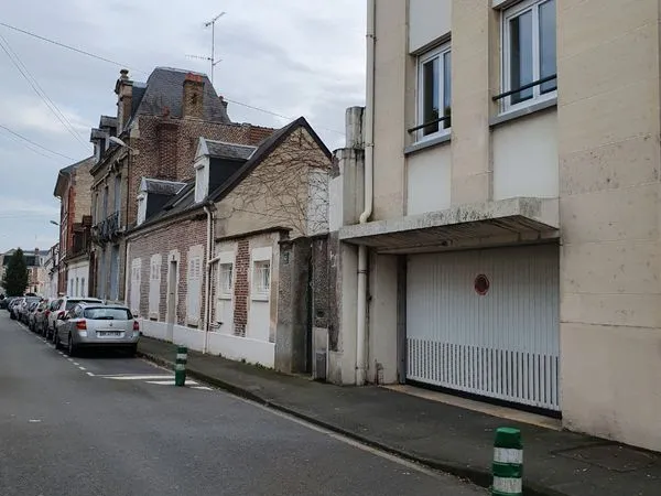 Place de parking centre-ville Compiègne