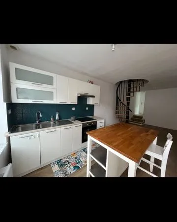 Maison à louer à Essomes sur Marne