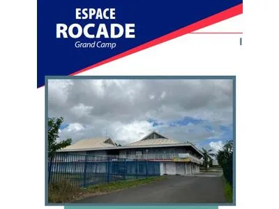 Local commercial ESPACE ROCADE - GRAND-CAMP RDC LOT 11 ET 1