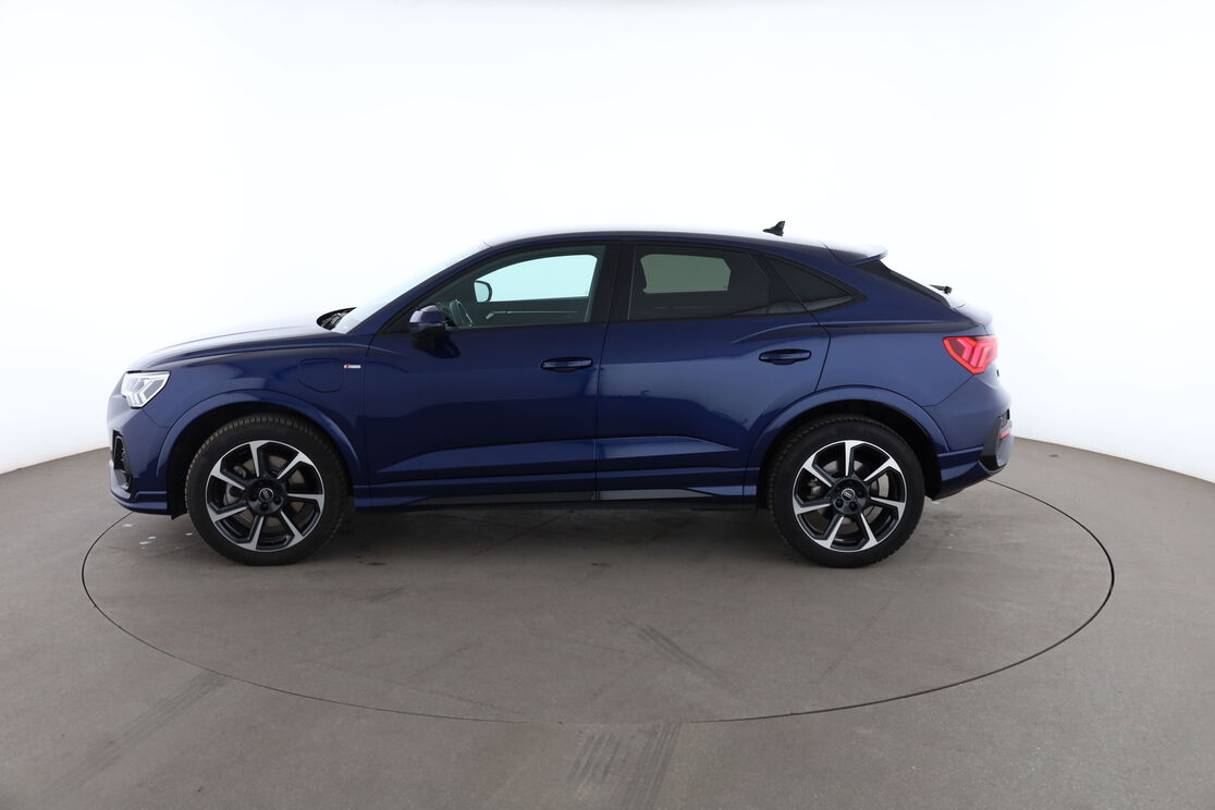 Audi Q3 Sportback 45 TFSIe S Line S Tronic — photo 2