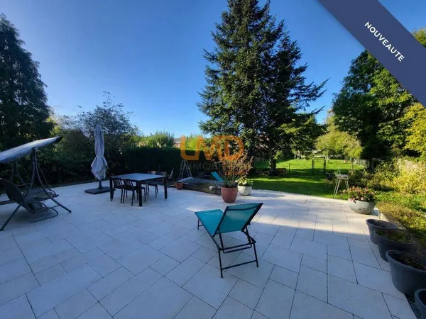 Maison 8 pièces 173 m²