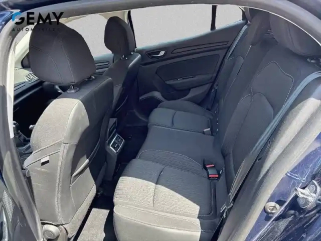 Renault Megane mégane iv berline tce 115 fap — photo 10
