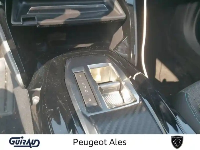 Peugeot 2008 electrique 136 ch — photo 60