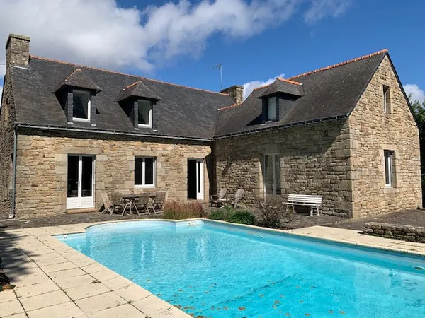 Maison Vente Pontivy 7p 207m² 367500€