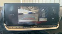 Peugeot 2008 1.5 BlueHDi 130ch S&S GT EAT8 — photo 29