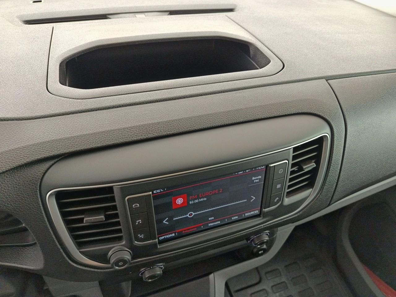 Citroën Jumpy fgn m bluehdi 120 s&s bvm6 driver — photo 24