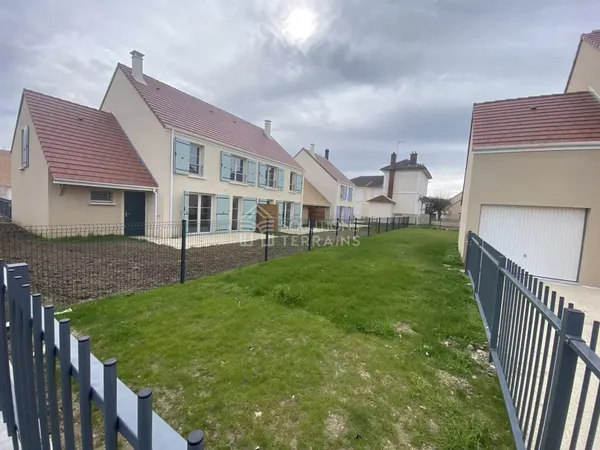 Terrain en individuel 322 m²