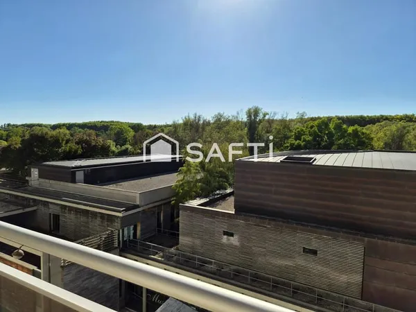 Appartement T4 lumineux de 96 m² avec garage
