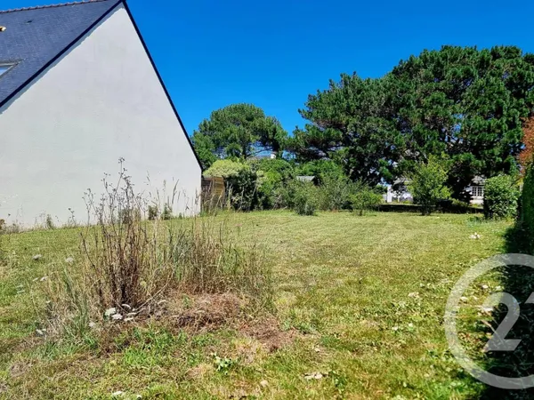 Terrain 920 m²