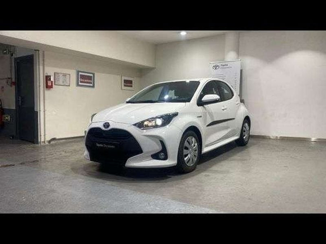 Toyota YARIS Toyota Yaris 116h Dynamic Business 5p + Stage Hybrid Academy MY21