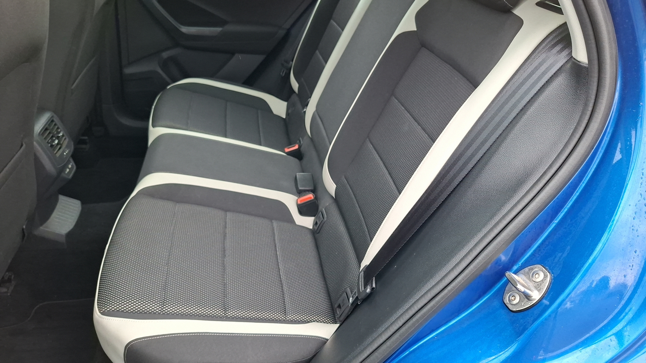 Volkswagen T-Roc 1.5 TSI 150 EVO Start/Stop DSG7 — photo 20