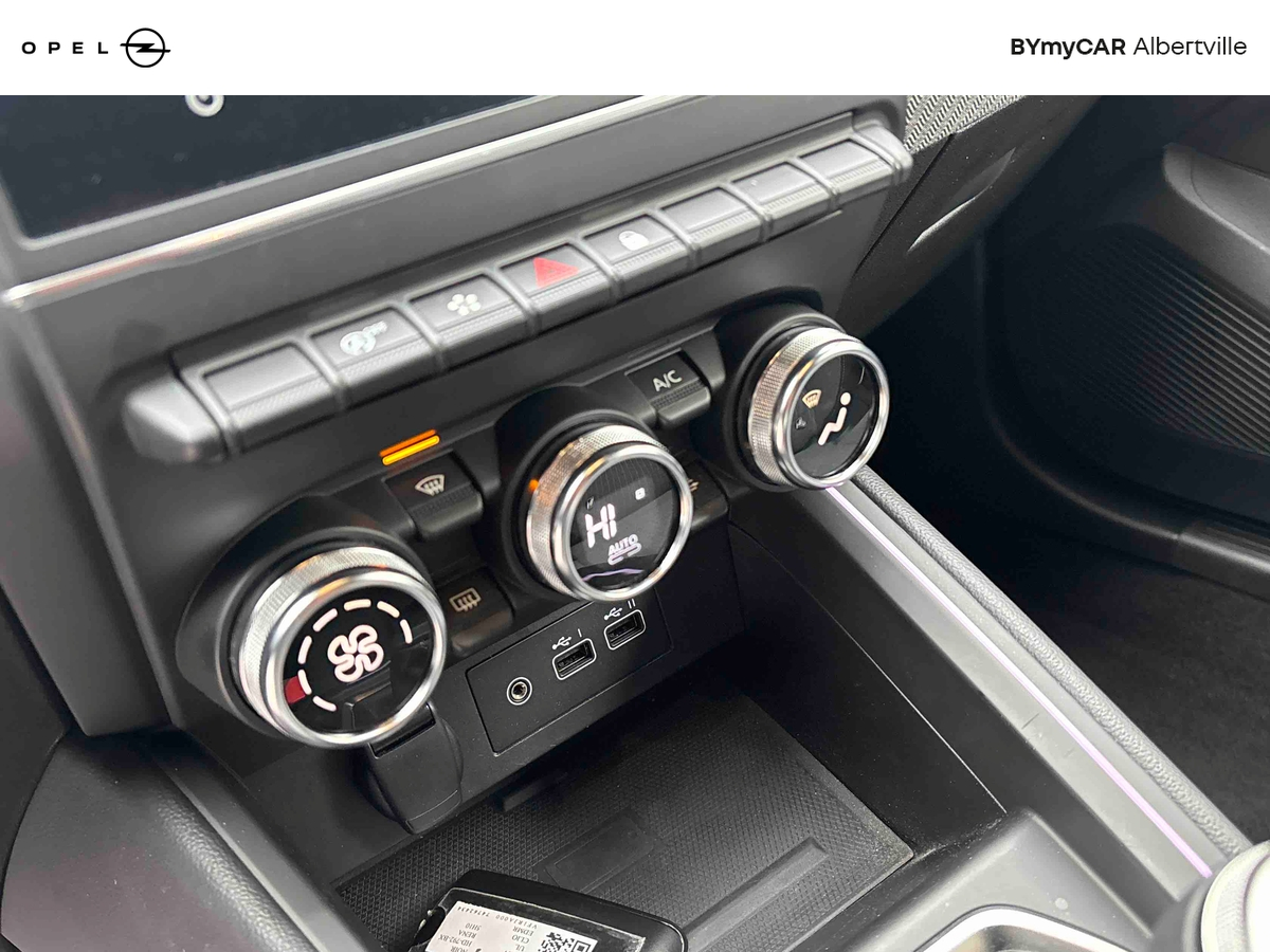 Renault Clio TCe 90 ch GSR2 — photo 17