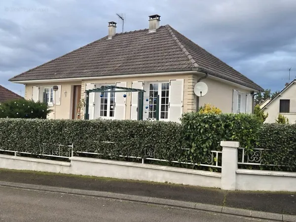 Pavillon sur sous-sol - saint-georges-sur-baulche