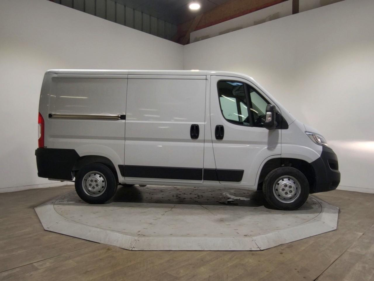 Citroën Jumper tole 30 l1h1 bluehdi 120 s&s bvm6 club — photo 6