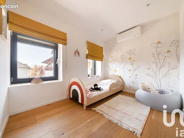 Maison familiale 7 pièces 210 m²