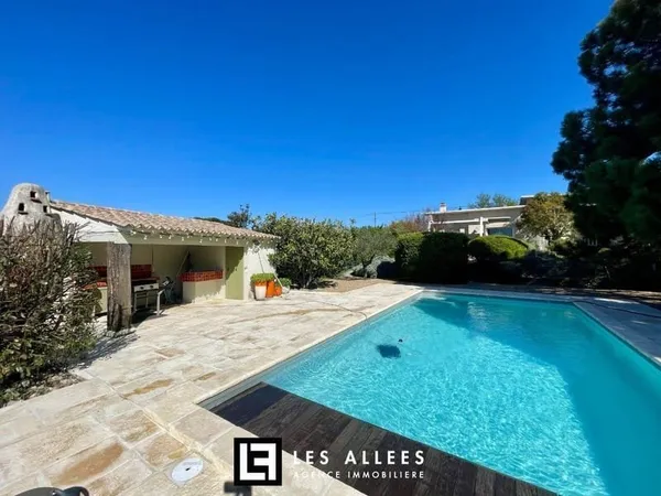 Maison 5 pièces 146 m²
