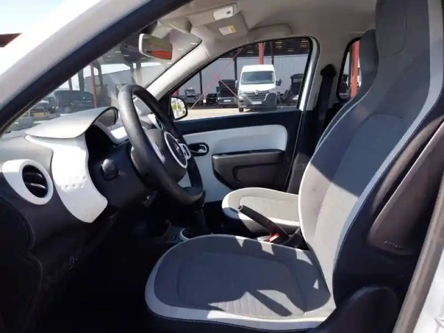 Renault Twingo iii sce 65 — photo 19