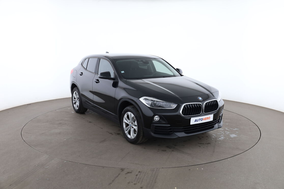 BMW X2 sDrive18dA Lounge — photo 7