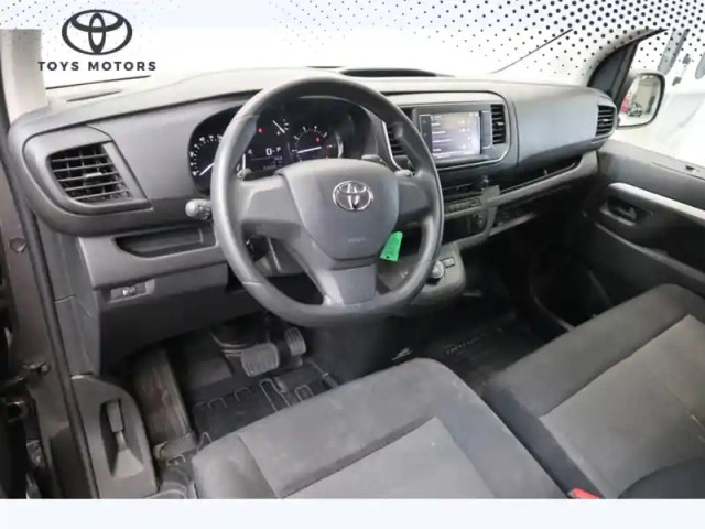 Toyota Proace cab approf medium 2.0 140 bva start conf — photo 10