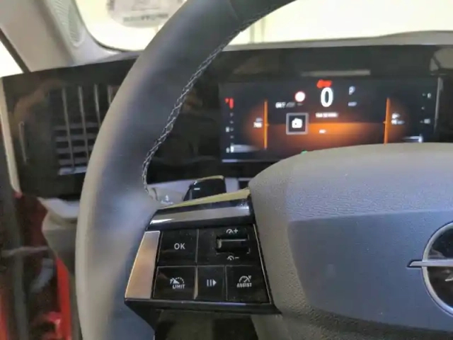 Opel Astra 1.2 turbo 130 ch bva8 — photo 58