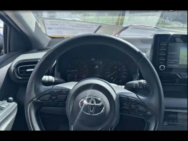 Toyota Yaris 120 vvt-i dynamic business 5p mc24 — photo 5