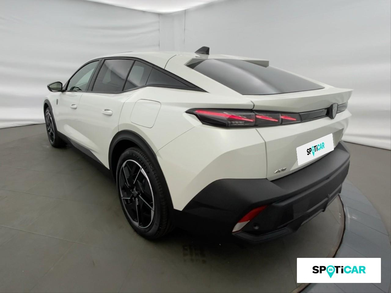 Peugeot 408 nouvelle 408 gt hybrid 180 e-eat8 — photo 7