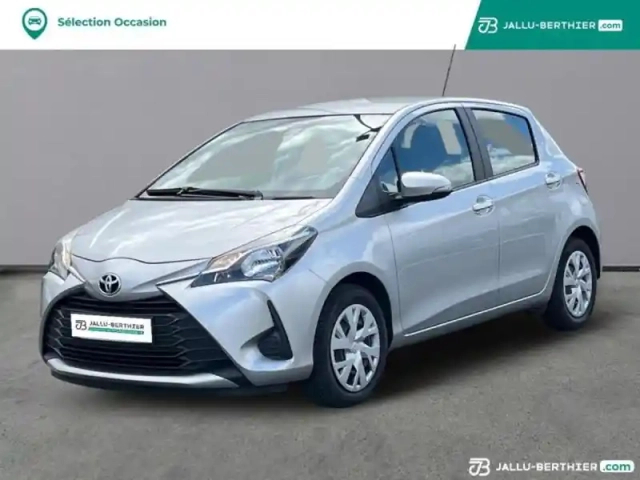 Toyota Yaris 70 vvt-i ultimate 5p — photo 2