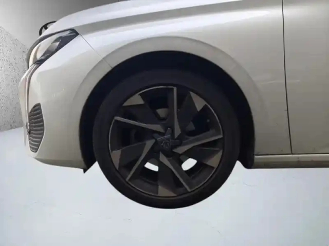 Peugeot 308 1.2 puretech 130 allure pack eat8 — photo 21