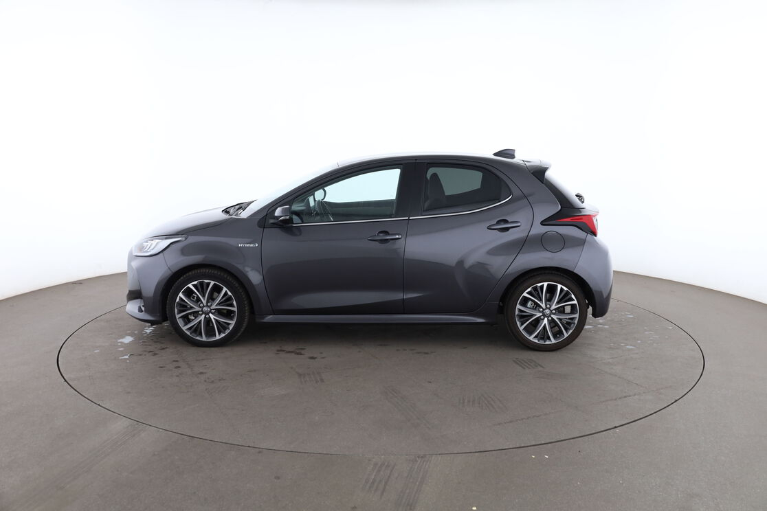 Toyota Yaris 1.5 Hybride Iconic — photo 2