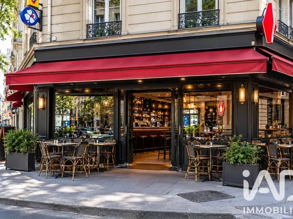 Local commercial 1 pièce 120 m²