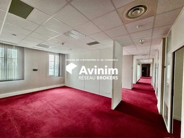 Bureaux 165 m²