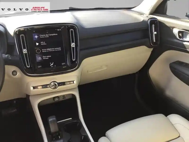 Volvo Xc40 t5 recharge 180+82 ch dct7 — photo 34