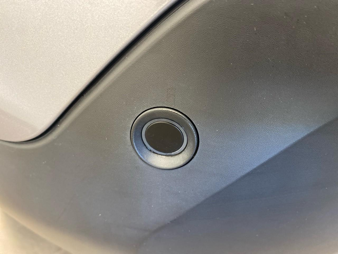 Citroën C4 puretech 130 s&s eat8 shine pack — photo 31