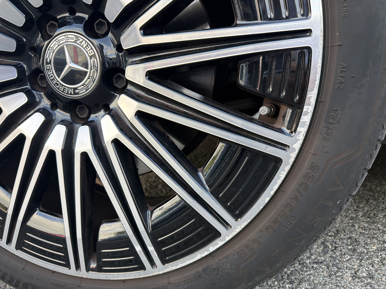 Mercedes GLA 250 e 8G-DCT — photo 28