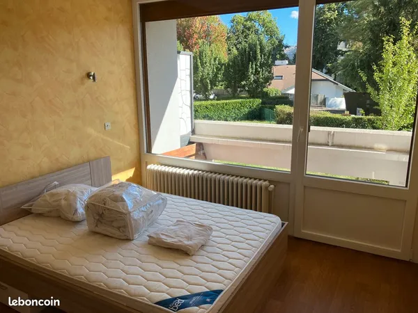 Colocation Étudiants - 2 chambres disponibles à 400 m du campus universitaire