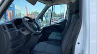 Renault Master F3500 L2H2 2.3 Blue dCi 135ch Confort — photo 12