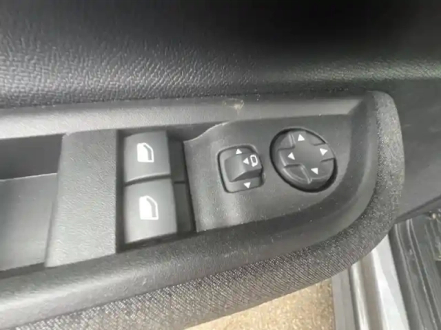 Citroën C3 1.2 turbo 100ch plus — photo 12