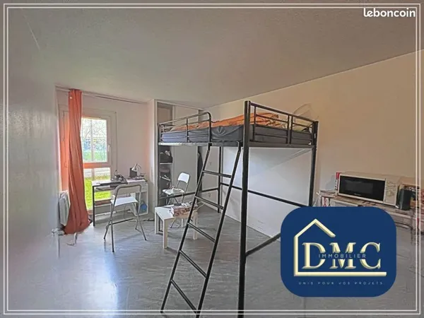 Studio 1 pièce 22 m²