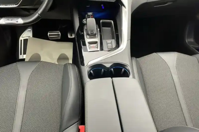 Peugeot 3008 puretech 130ch s&amp;s eat8 — photo 64