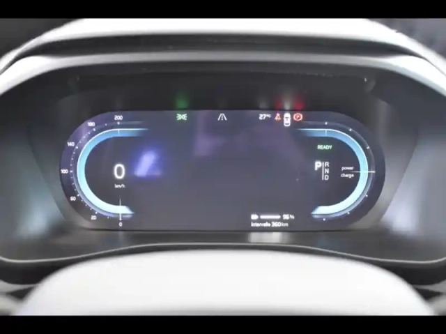 Volvo C40 recharge extended range 252ch ultimate — photo 28