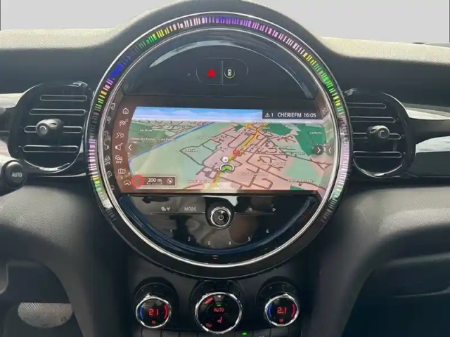 Mini Mini hatch 5 portes cooper 136 ch dkg7 — photo 8