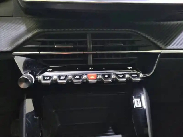 Peugeot 2008 100 s&amp;s bvm6 — photo 28