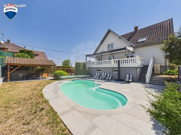 Maison 7 pièces 178 m²