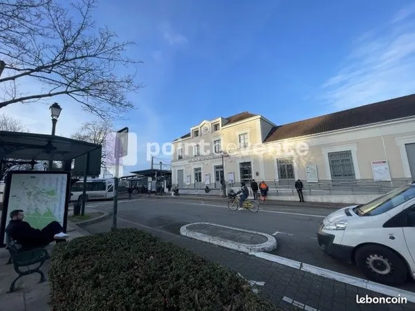 Commerce beauté/coiffure 110 m²