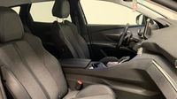 Peugeot 3008 1.2 PureTech 130ch S&S Allure Pack EAT8 — photo 15