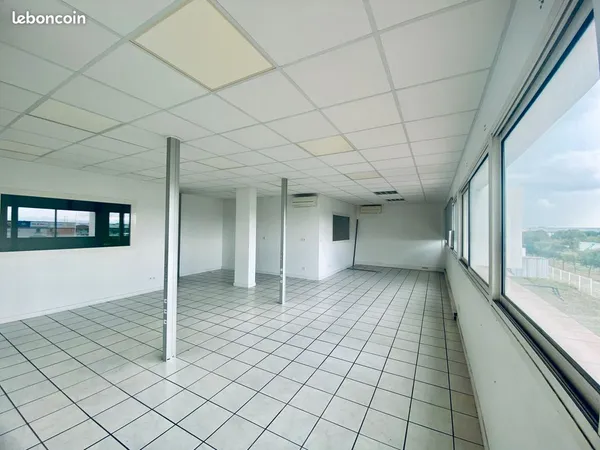 BUREAUX À LOUER - Zone Saint-Charles / Perpignan Sud